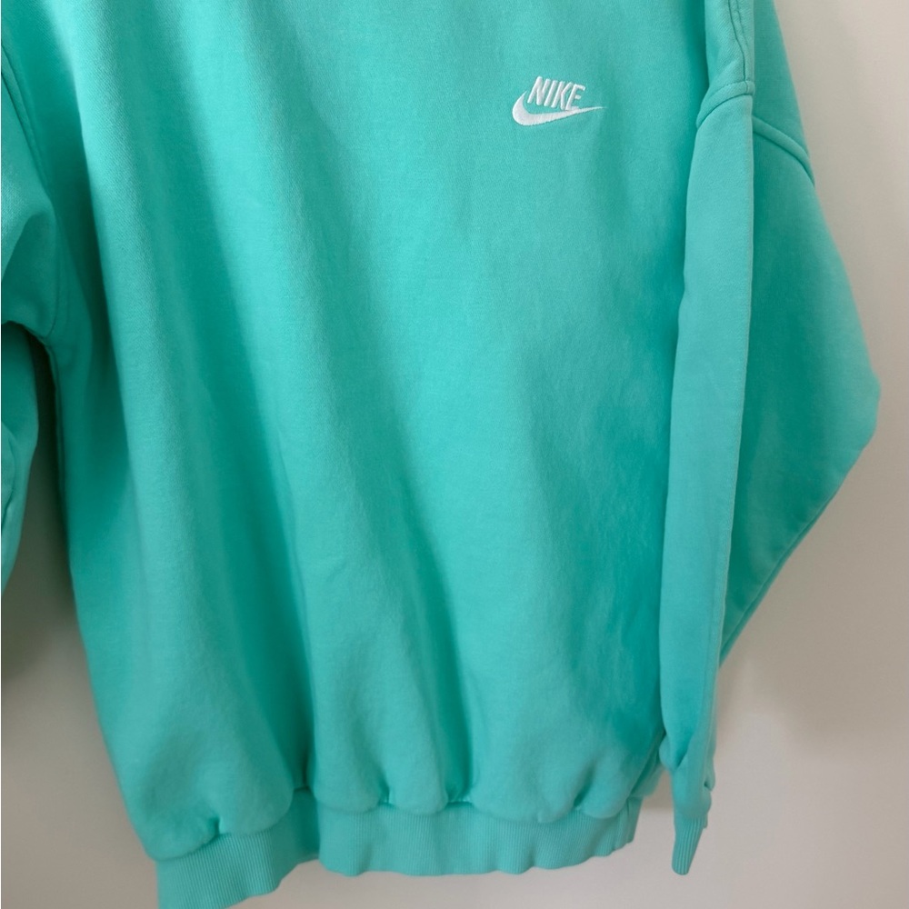 Nike Aqua Crewneck Sweatshirt